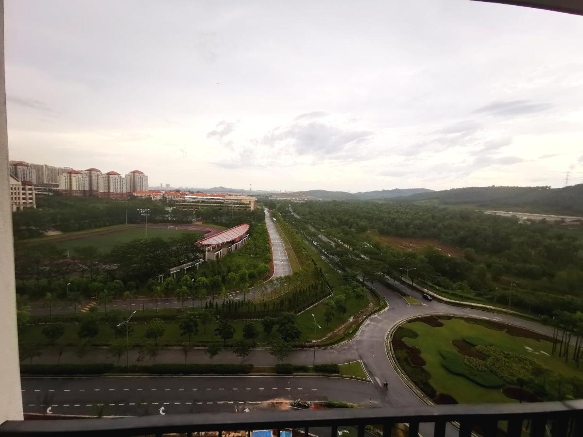 Bell Family Suite @Sepang Kota Warisan Klia Exterior foto